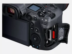 Canon EOS R5 z obiektywem - źródlo Canon polska
